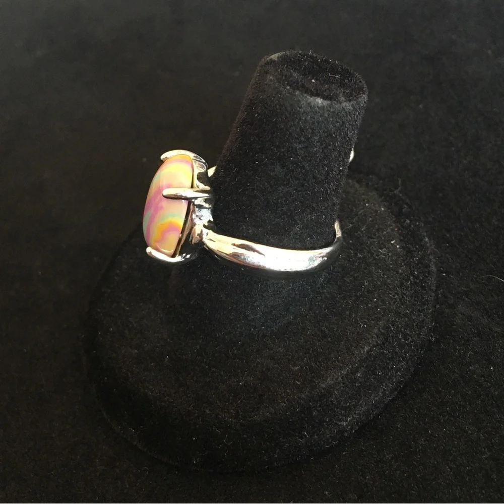Colorful and Bright Stiped Stone Fashion Ring